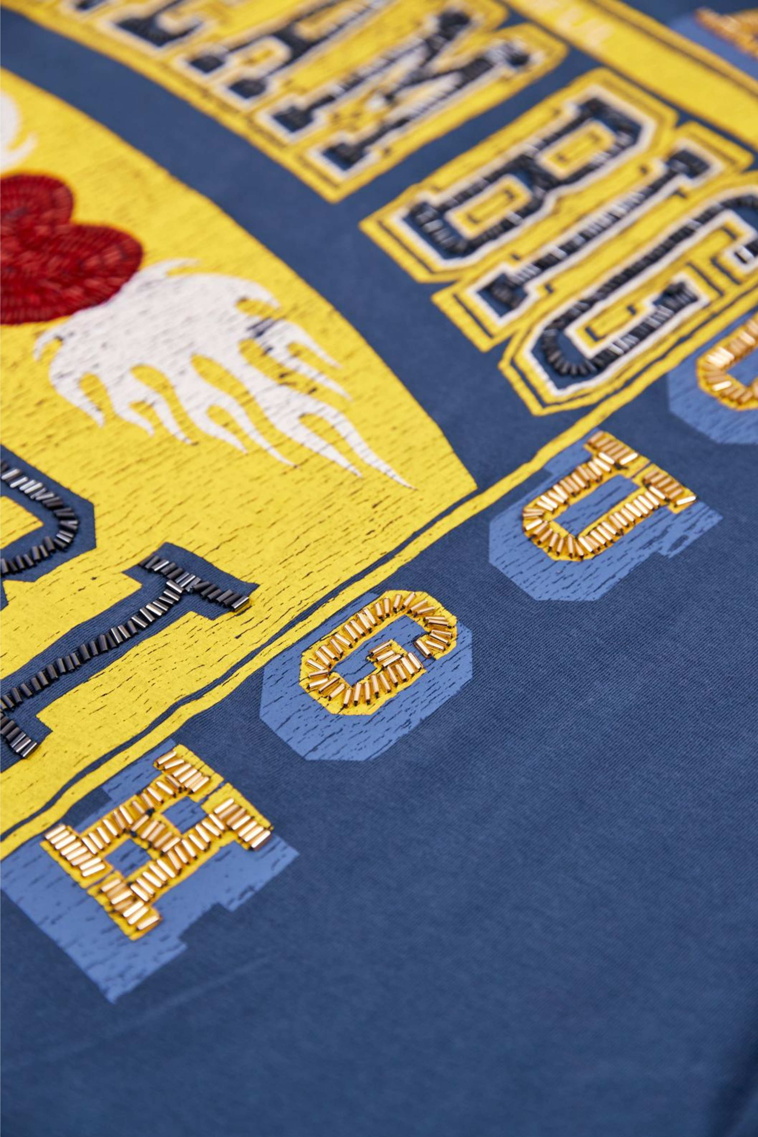 THE VERY OVERSIZED DREAM BIG BEADED TEE - BLUE