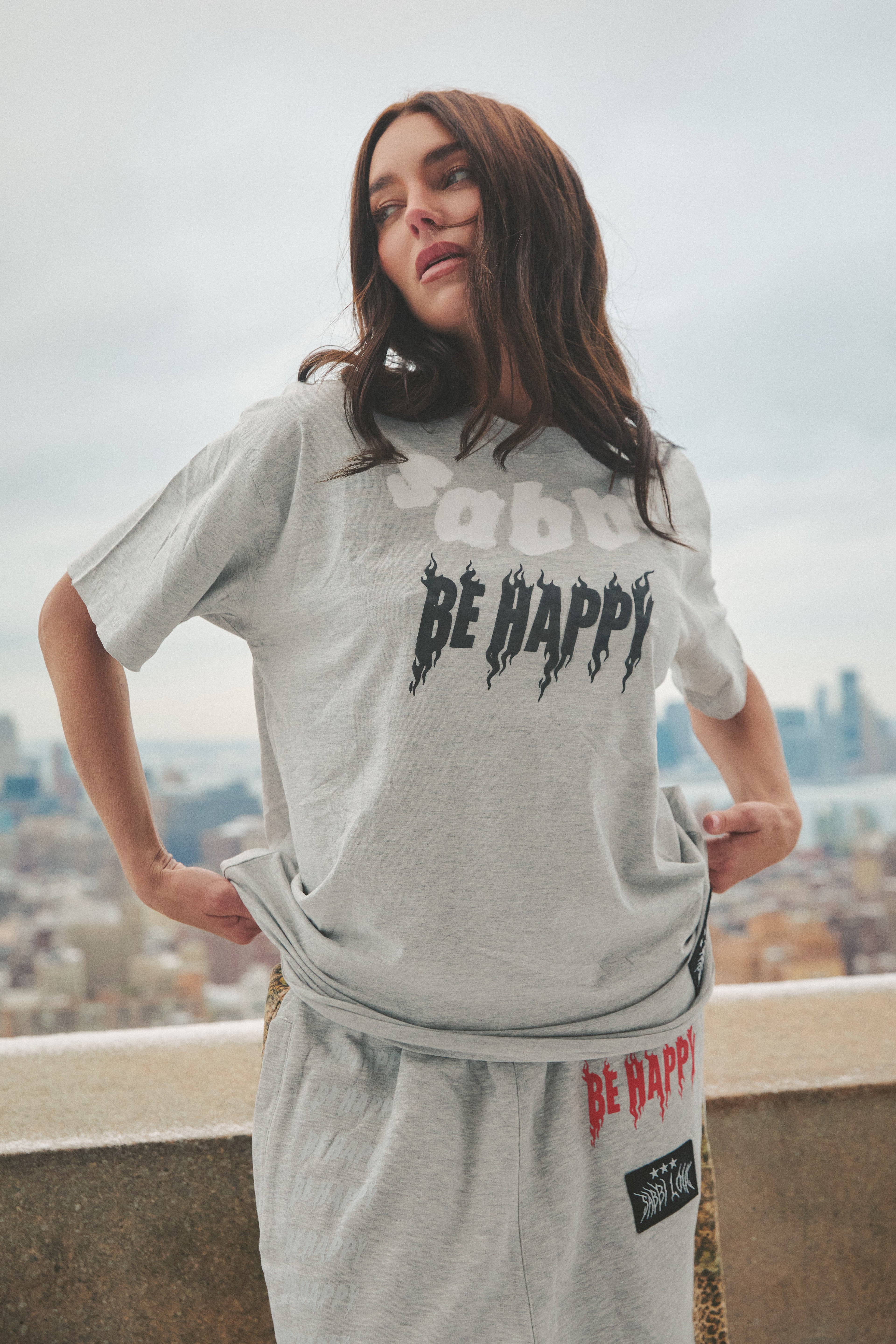 THE BE HAPPY TEE - GREY